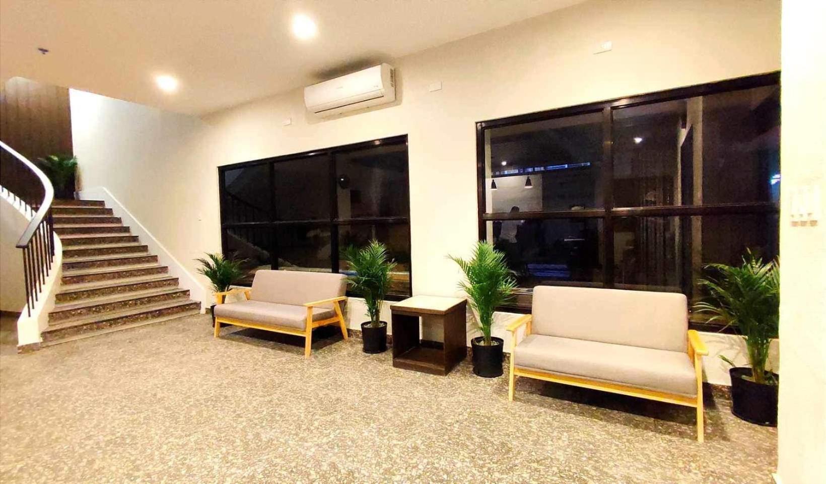 Rudolfo Suites 罗哈斯城 外观 照片